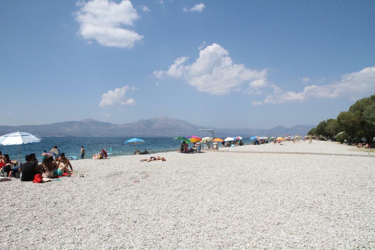 Katerina'S Villa Nea Palatia Exteriör bild